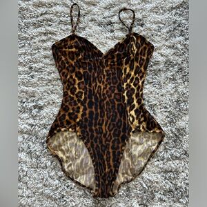 Selling gently used Norma Kamali swimsuit in M